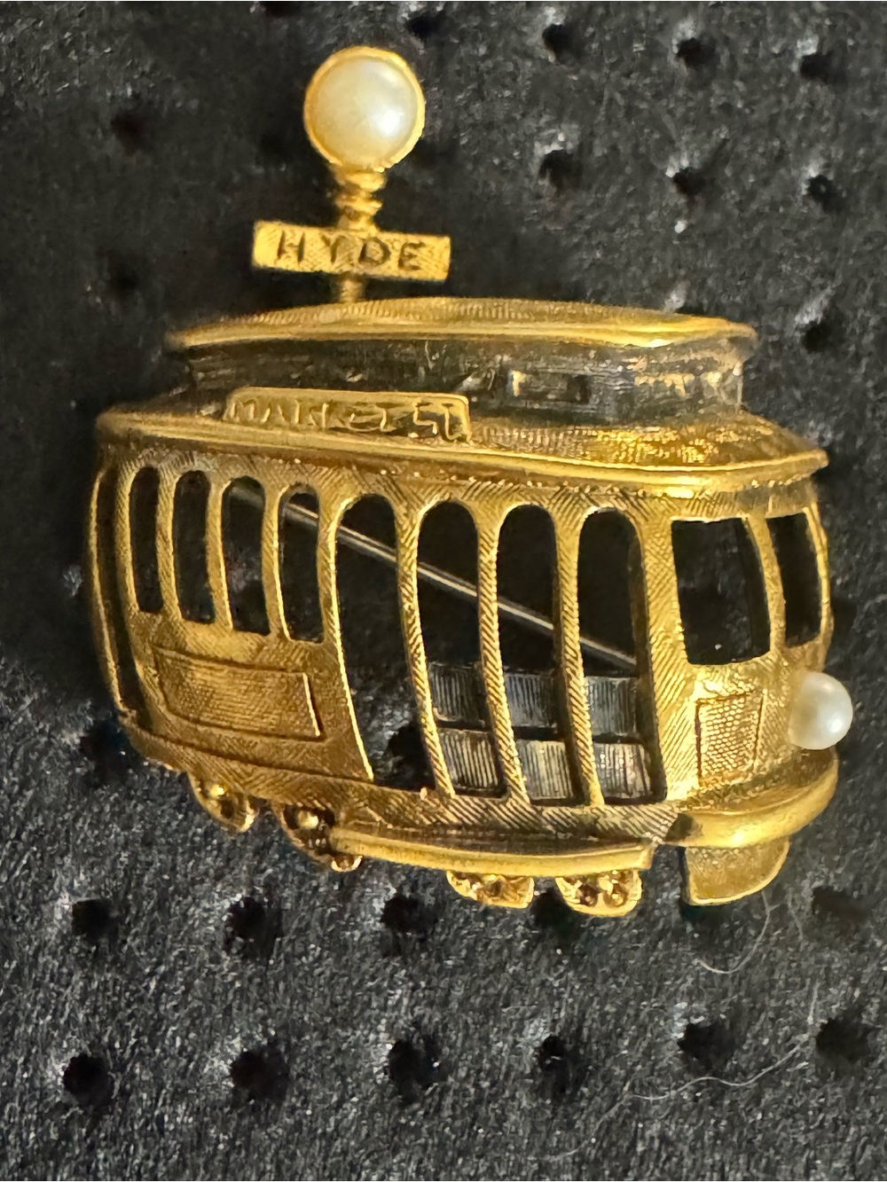 Tortolani San Francisco cable car brooch
